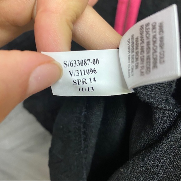 Banana Republic Black Textured Dress With Pink Zip - Picture 9 of 9